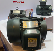 MOTOR 3 PHASE TOSHIBA